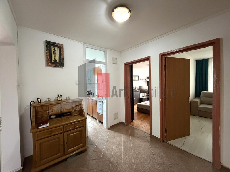 Apartament 4 camere zona Aparatorii Patriei\Berceni